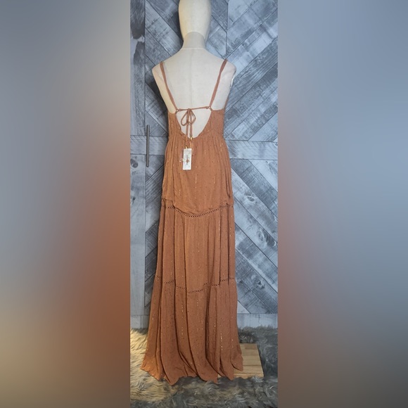 L*SPACE REVOLVE NWT SUNRISE ESCAPE MAXI DRESS - Picture 11 of 13